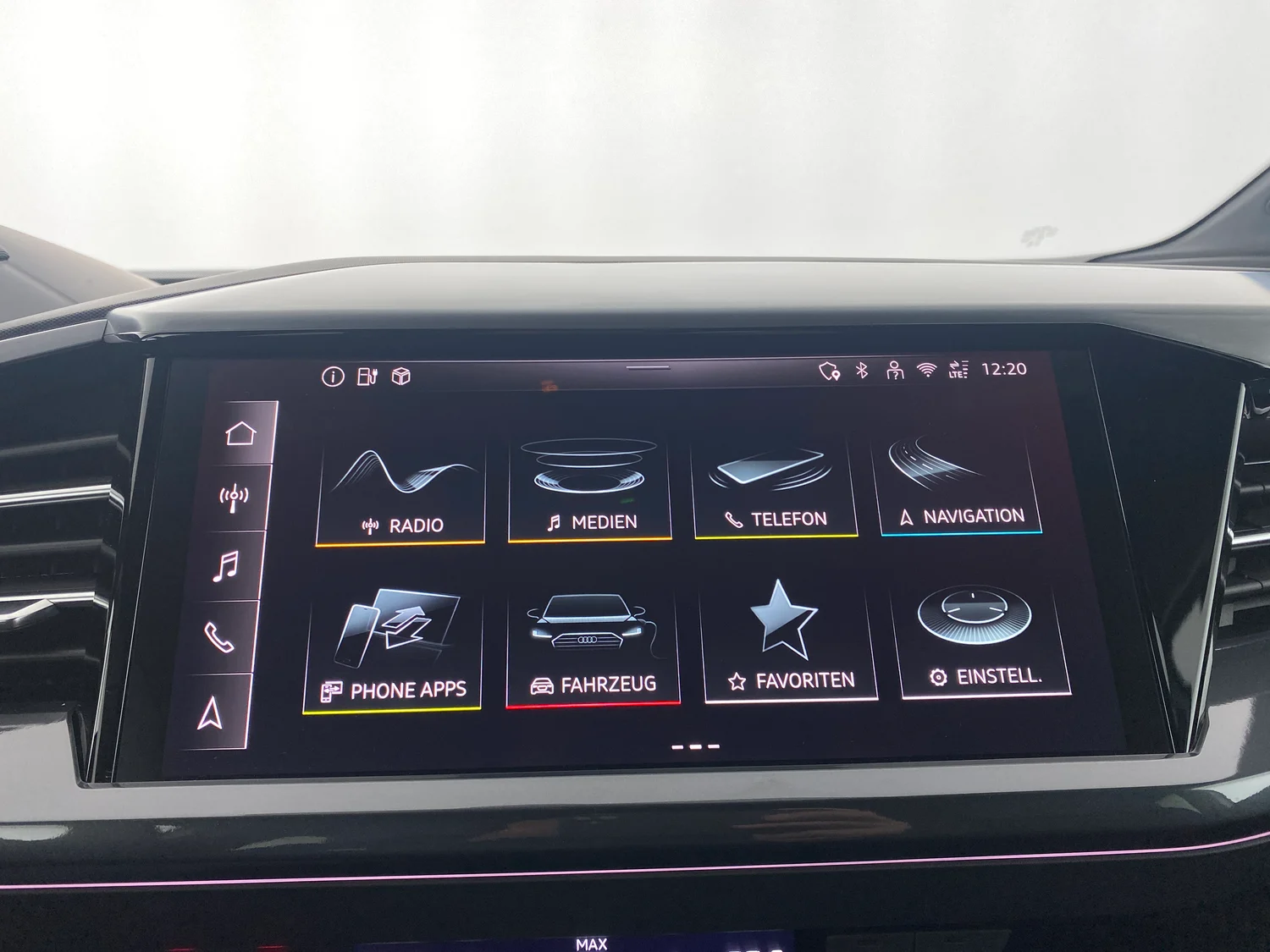 Bild eines Audi Q4 45 e-tron quattro