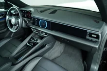 Porsche Macan 4 in schwarz - metallic