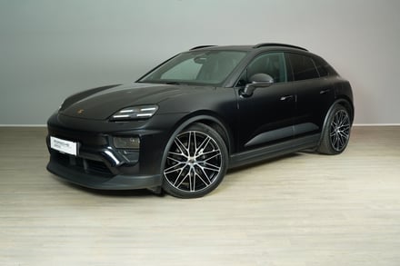 Porsche Macan 4