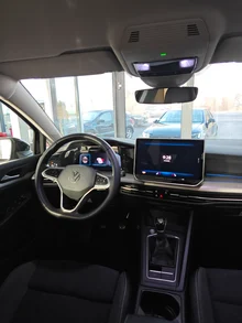 Thumbnail-Foto von Fahrzeug