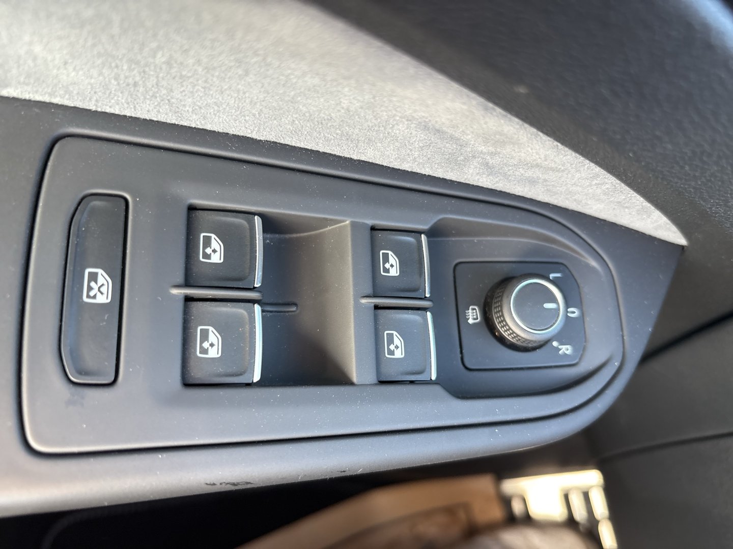 VW Golf R-Line TSI | Bild 8 von 23