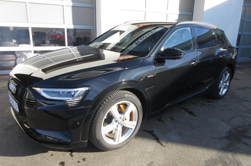 Audi e-tron 55 quattro 300 kW advanced