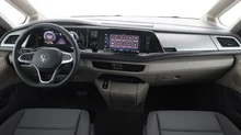 VW California Beach Camper eHyb. 180 kW 4M in Candyweiß / Dach Deepblack Perleffekt