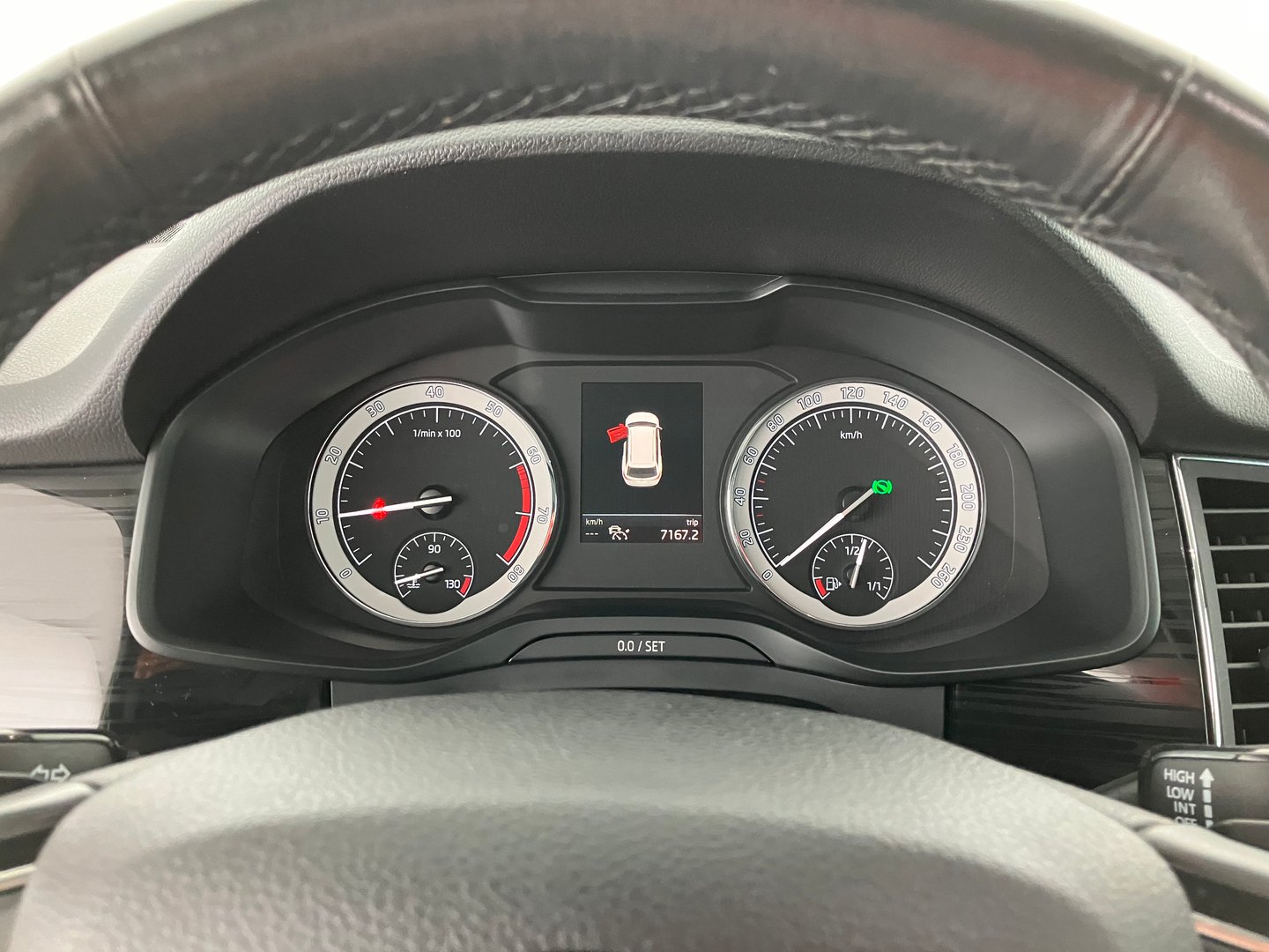 Škoda KODIAQ 4x4 SCOUT TSI DSG | Bild 8 von 20