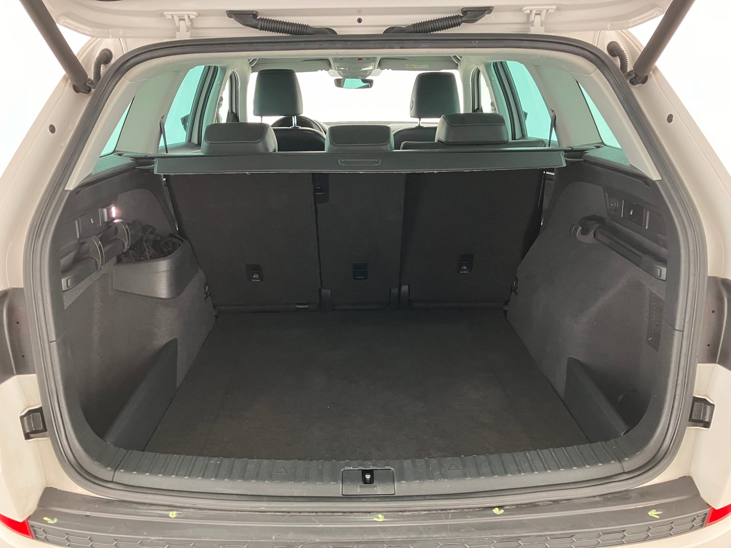 Škoda KODIAQ 4x4 SCOUT TSI DSG | Bild 17 von 20