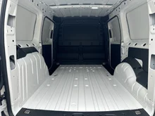 VW Caddy Cargo Maxi TDI in Candyweiß