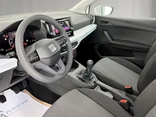 SEAT Arona Reference Edition 1.0 TSI in Candy-Weiß