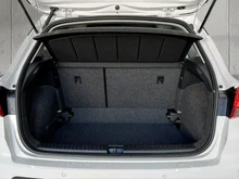 SEAT Arona Reference Edition 1.0 TSI in Candy-Weiß