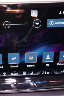 Thumbnail-Foto von Fahrzeug
