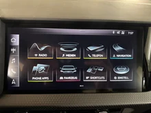 Audi A1 Sportback 30 TFSI S line exterieur in Misanorot Perleffekt