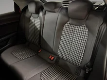 Audi A1 Sportback 30 TFSI S line exterieur in Misanorot Perleffekt