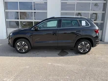 Škoda Karoq Selection TSI in Black-Magic Perleffekt