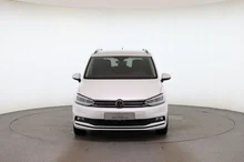 VW Touran Friends TDI DSG in Oryxweiß Perlmutteffekt