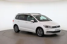 VW Touran Friends TDI DSG in Oryxweiß Perlmutteffekt
