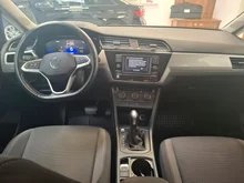 VW Touran TDI DSG in Reflexsilber Metallic