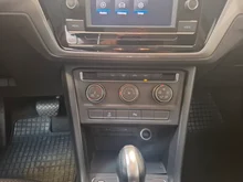 VW Touran TDI DSG in Reflexsilber Metallic