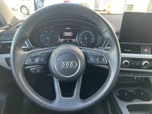 Audi A4 Avant 35 TDI in Brillantschwarz