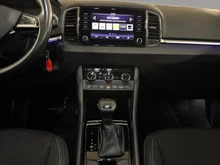 Škoda Karoq Ambition Limited TSI DSG in dunkelblau - metallic