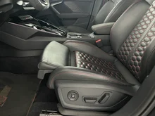 Audi RS3 Sportback RS 3 Sportback in Daytonagrau Perleffekt