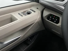 VW Multivan Business eHybrid 180 kW 4MOTION in Indiumgrau Metallic