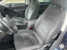 VW Tiguan Sky TSI BMT in nightblue metallic