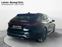 Audi S5 Avant quattro in Mythosschwarz Metallic