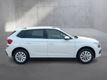 Škoda Kamiq Selection TSI in Moon-Weiß Metallic