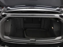 VW T-Roc Cabriolet Style TSI in Deep Black Perleffekt