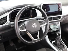 VW T-Roc Cabriolet Style TSI in Deep Black Perleffekt