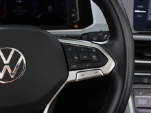 VW T-Roc Cabriolet Style TSI in Deep Black Perleffekt
