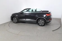 VW T-Roc Cabriolet Style TSI in Deep Black Perleffekt
