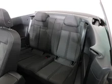 VW T-Roc Cabriolet Style TSI in Deep Black Perleffekt