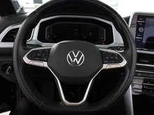 VW T-Roc Cabriolet Style TSI in Deep Black Perleffekt