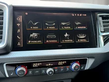 Audi A1 Sportback 25 TFSI intense in Cortinaweiss