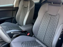 Audi A1 Sportback 25 TFSI intense in Cortinaweiss