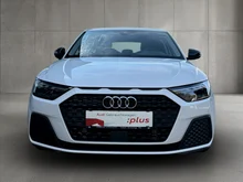 Audi A1 Sportback 25 TFSI intense in Cortinaweiss