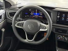 VW Polo 4Me in Deep Black Perleffekt