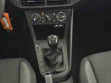 VW Polo 4Me in Deep Black Perleffekt