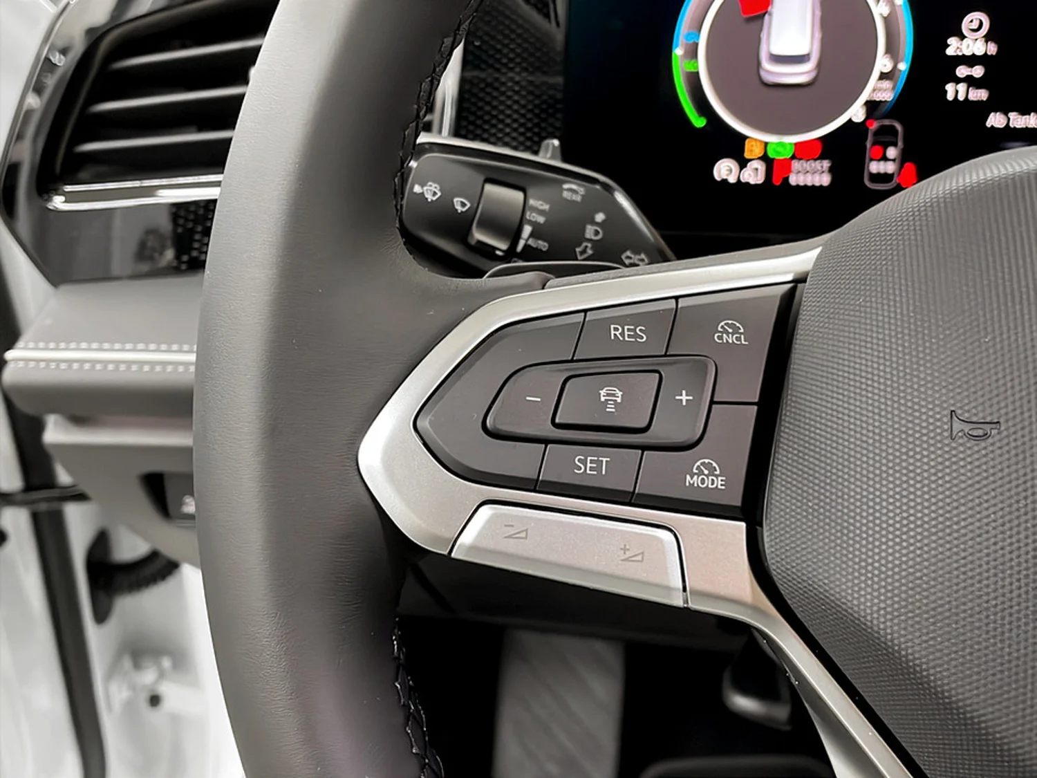Bild eines VW Passat Variant Business eHybrid 150kW