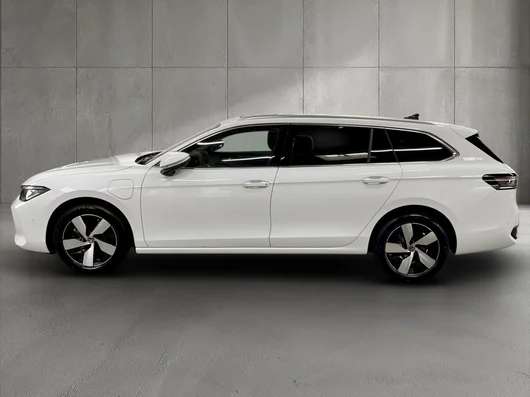 Bild eines VW Passat Variant Business eHybrid 150kW