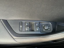 Škoda Karoq Style TSI in Black-Magic Perleffekt