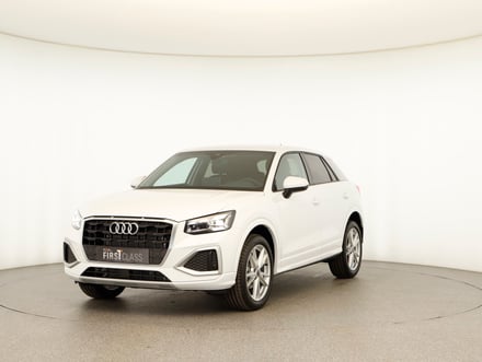 Audi Q2 30 TFSI admired