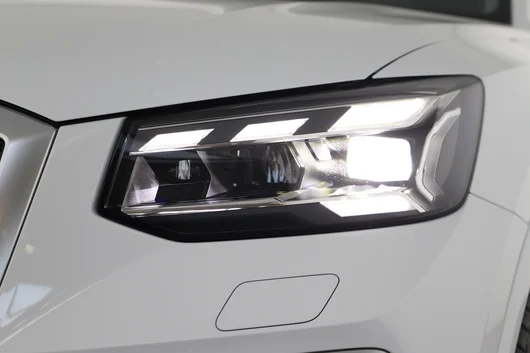 Bild eines Q2 30 TFSI admired
