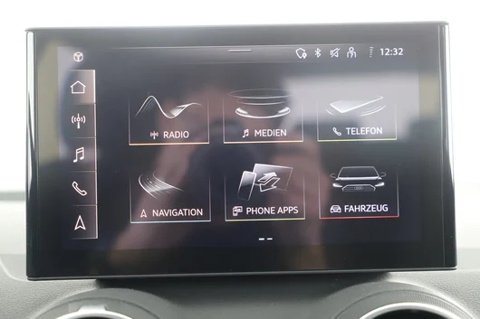 Bild eines Q2 30 TFSI admired