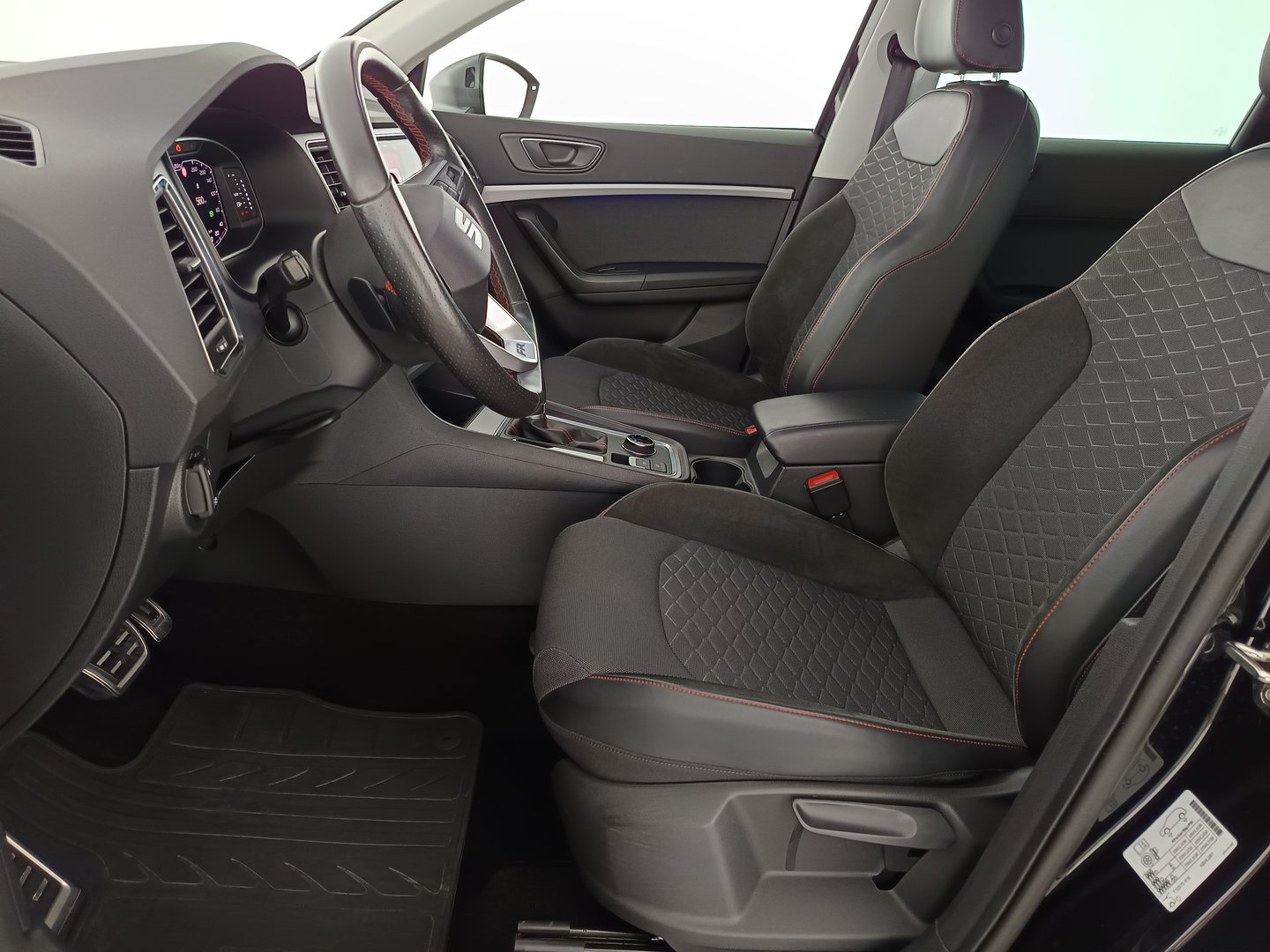 SEAT Ateca FR 1.5 TSI ACT DSG | Bild 5 von 29