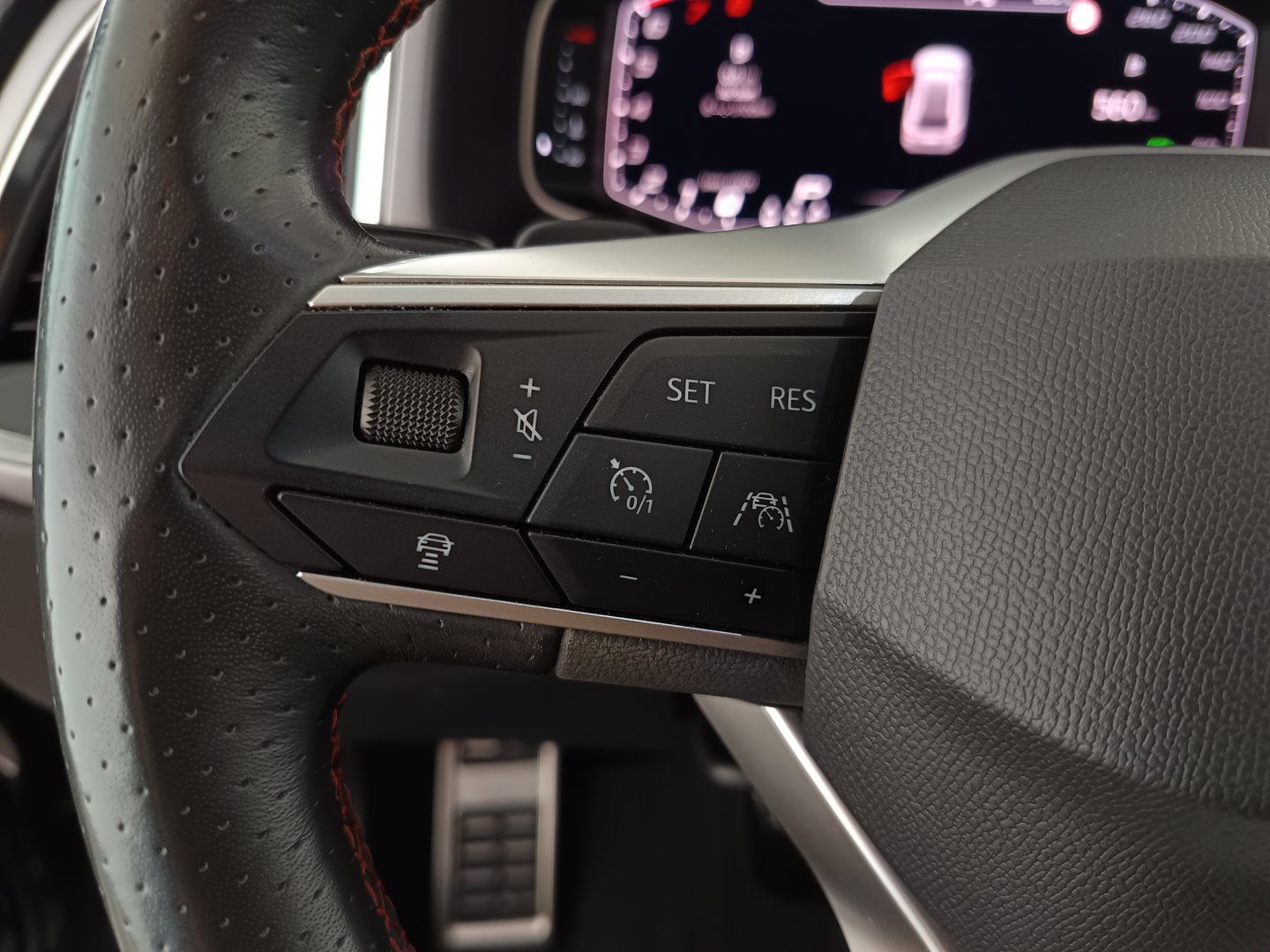 SEAT Ateca FR 1.5 TSI ACT DSG | Bild 11 von 29