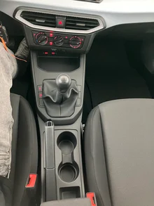 SEAT Ibiza Reference Edition 1.0 80PS in Magnet-Grau Metallic