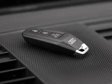 Thumbnail-Foto von Fahrzeug