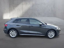 Audi A3 Sportback 30 TFSI in Manhattangrau Metallic