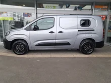 Thumbnail-Foto von Fahrzeug